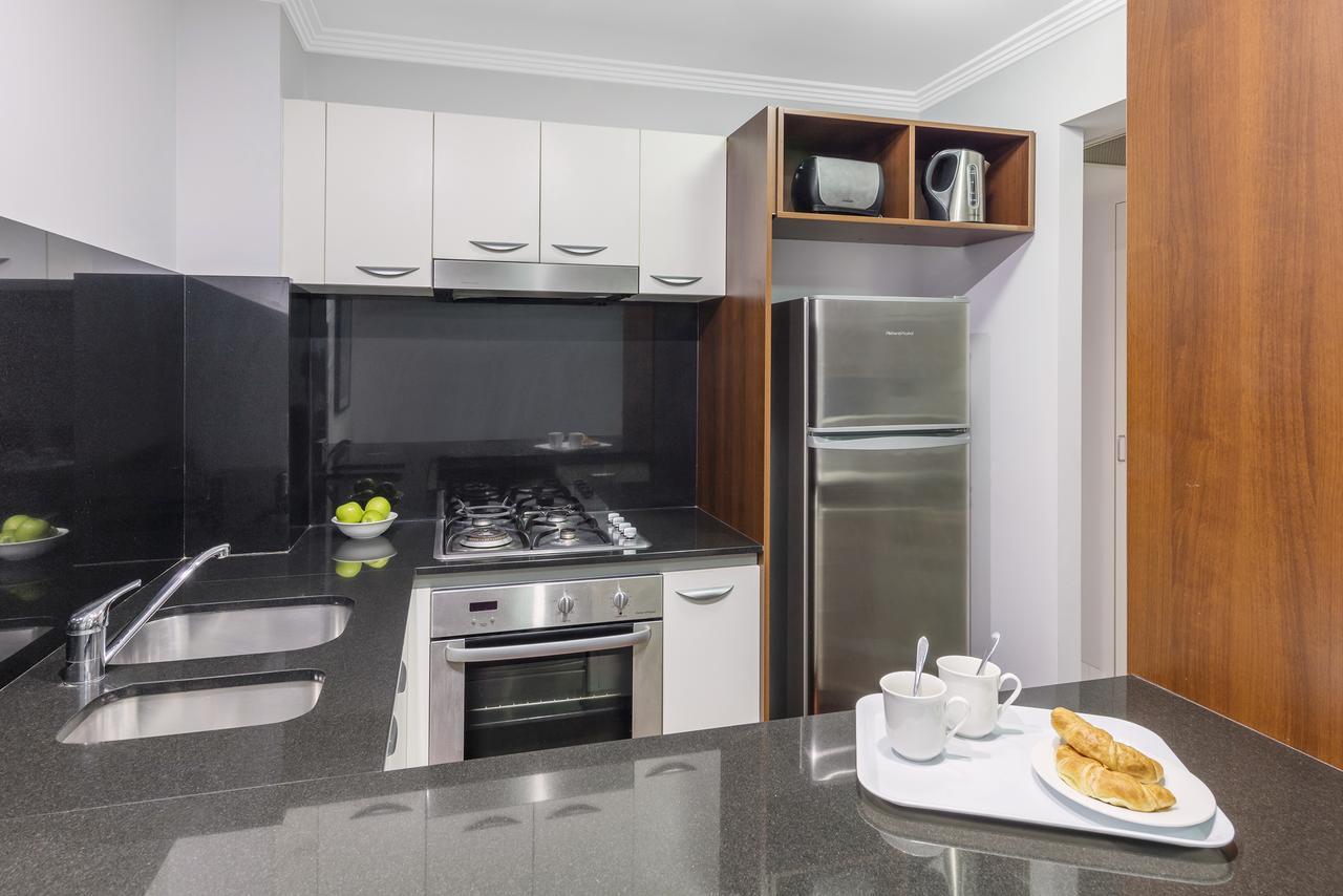 Executive One-Bedroom Apartment - No Housekeeping