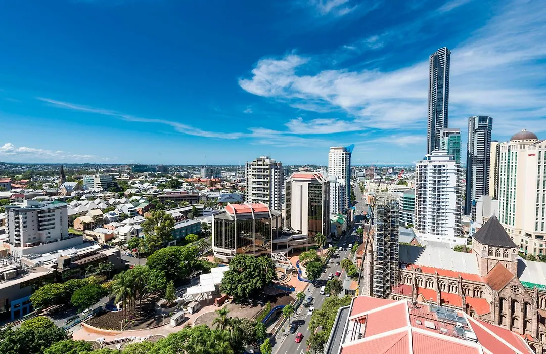 Oaks Brisbane Lexicon Suites-1