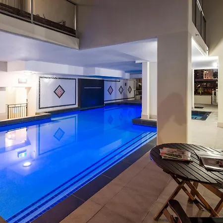 Oaks Brisbane Lexicon Suites-2